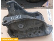 Кронштейн крепления передней рессоры